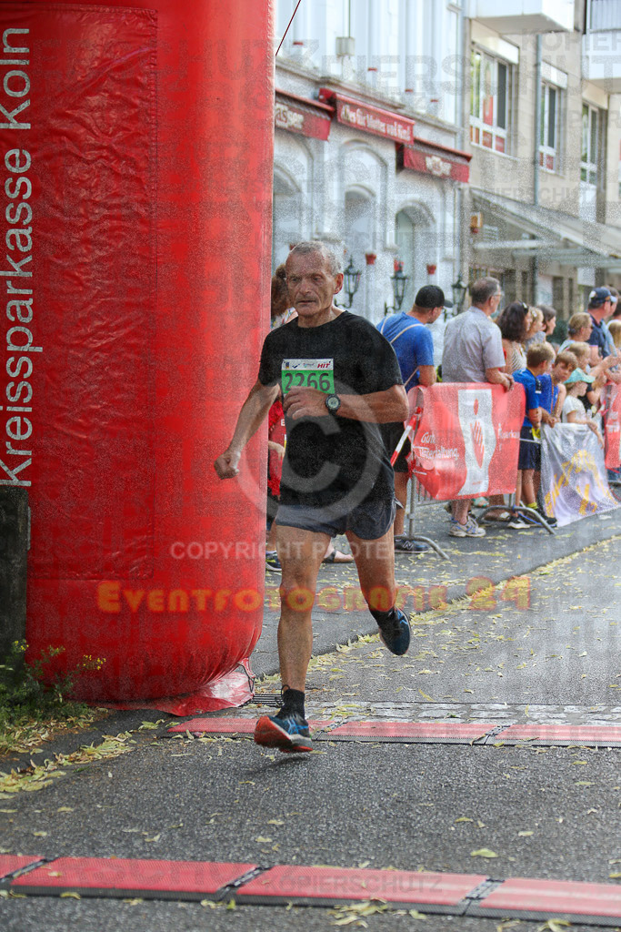 220625_1655_EX1_5385 | Sportfotografie im Rhein-Sieg Kreis, Köln, Bonn, NRW, Rheinland Pfalz, Hessen, etc. Unser Tätigkeitsfeld umfasst den Laufsport vom Volkslauf über den Marathon, Duathlon, Triathon bis zum Ultralauf wie Kölnpfad Ultra oder Schindertrail.