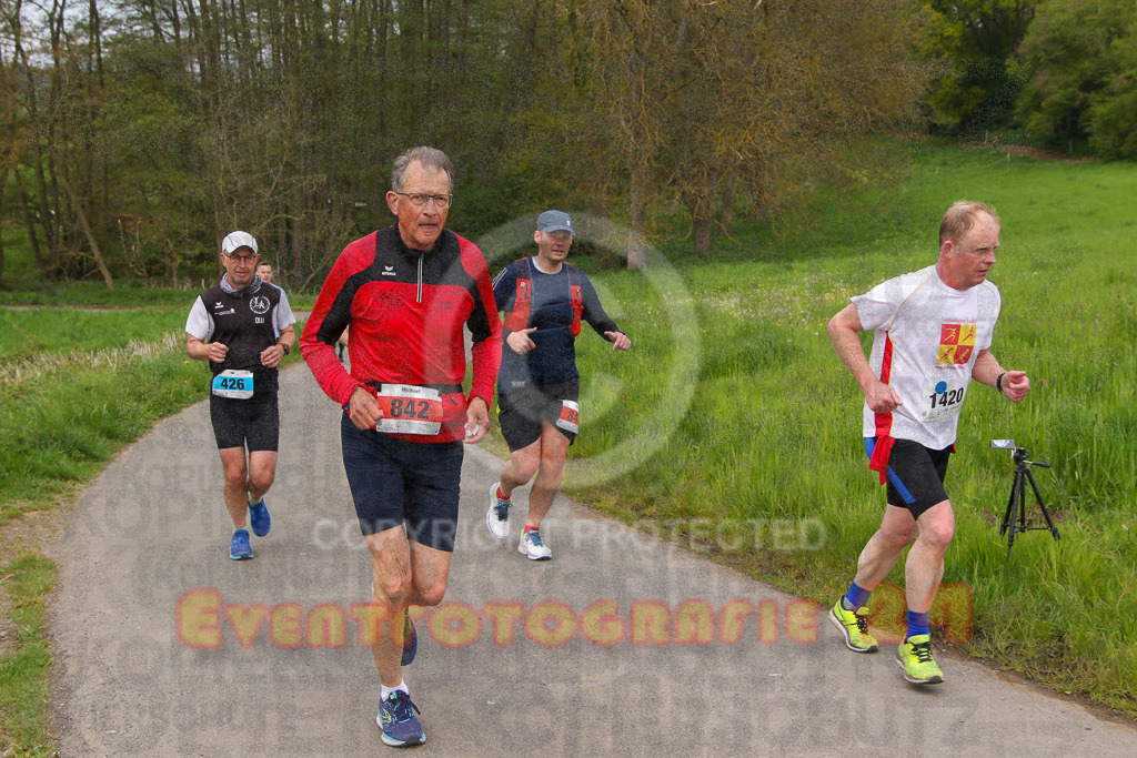220501_1015_EV8_0255 | Sportfotografie im Rhein-Sieg Kreis, Köln, Bonn, NRW, Rheinland Pfalz, Hessen, etc. Unser Tätigkeitsfeld umfasst den Laufsport vom Volkslauf über den Marathon, Duathlon, Triathon bis zum Ultralauf wie Kölnpfad Ultra oder Schindertrail.