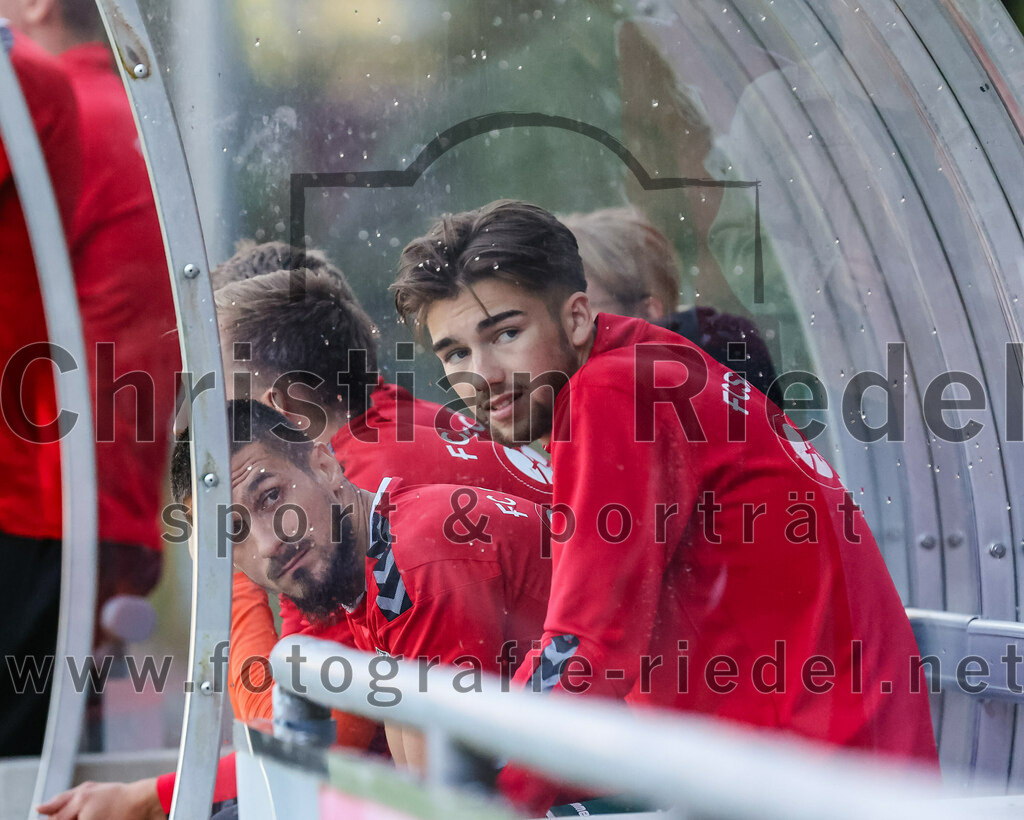 2023-08-01_019_FC_Schwaig_gegen_FC_Deisenhofen | Oberding, Deutschland, 01.08.2023:
Fußball, Toto-Pokal 2023 / 2024, 1. Spieltag, FC Schwaig gegen FC Deisenhofen, Endergebnis: 2:3

Foto: Christian Riedel / fotografie-riedel.net