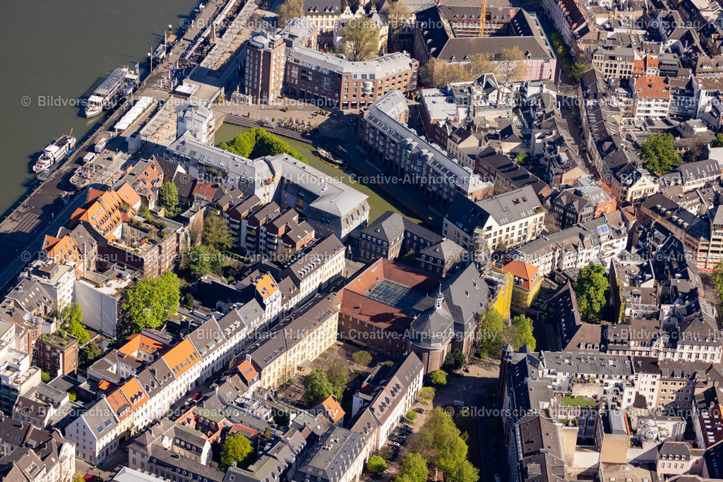 Luftbild  Düsseldorf Altstadt   439A3583 | Luftbildfotografie Hermann Klöpper/ Creative-Airphotography - Realisiert mit Pictrs.com