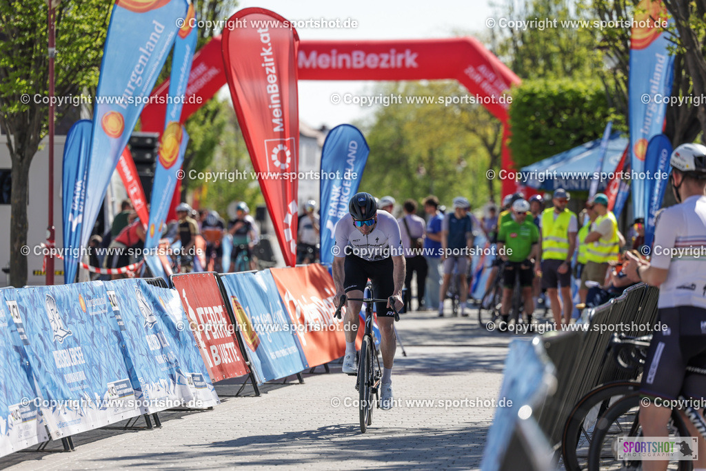 VJ__5420 | Neusiedlersee Radmarathon 2026@sportshot_your_pictrs #yourpictures#roadtowm2029 #nrm #neusiedlerseeradmarathon #neusiedlersee #neusiedlerseetourismus #burgenland #mörbisch #nrm26 #burgenlandtourismus #voglundco #poweredbyburgenlandtourismus #radsport #rad #marathon #ucigranfondo #visitburgenland #ucigranfondoworldseries