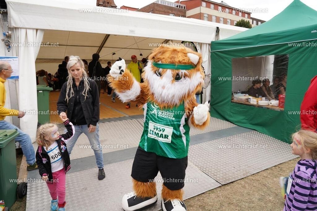 DSC05036 | Lichterlauf  - Realisiert mit Pictrs.com