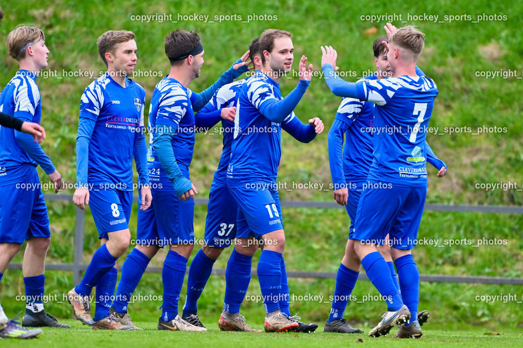 MSC Magdalen vs. SV Wernberg | #19 Nick Uwe Erichsen SV Wernberg, #7 Fabian Daniel Ambrosch SV Wernberg, Jubel SV Wernberg Mannschaft, #8 Christian Ulbing SV Wernberg, #37 Philipp Ronacher SV Wernberg, MSC Magdalen vs. SV Wernberg, MSC Magdalen vs. SV Wernberg am 10.11.2024 in Magdalen (Sportplatz Magdalen), Austria, (Photo by Bernd Stefan)