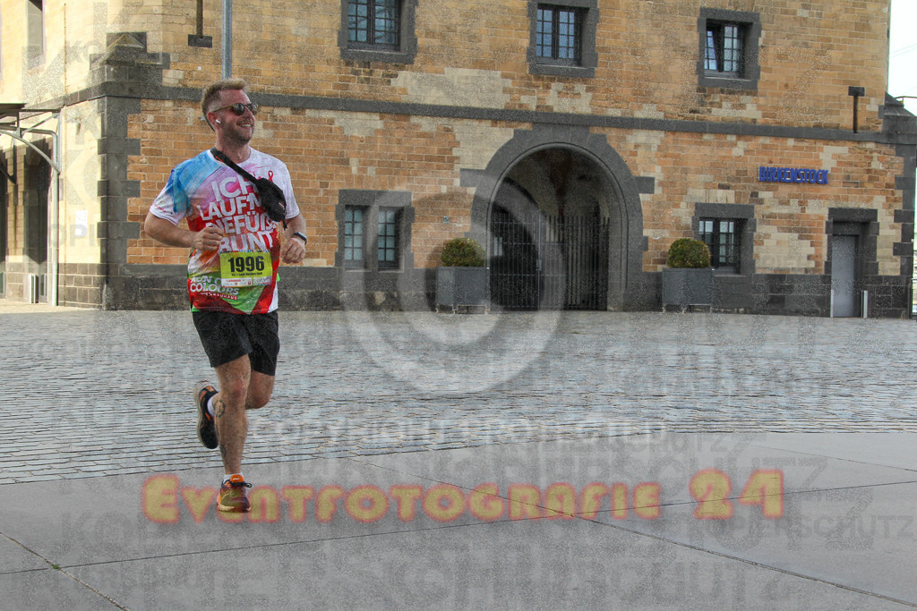250920_1541_EV4_9439 | Sportfotografie im Rhein-Sieg Kreis, Köln, Bonn, NRW, Rheinland Pfalz, Hessen, etc. Unser Tätigkeitsfeld umfasst den Laufsport vom Volkslauf über den Marathon, Duathlon, Triathon bis zum Ultralauf wie Kölnpfad Ultra oder Schindertrail.
