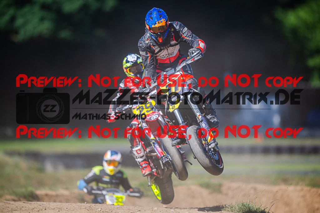 MaZZes_FotoMatrix_220702_4467 | S1