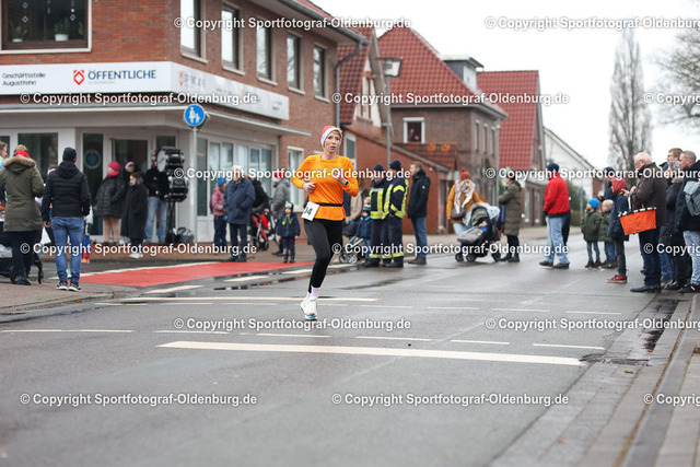 WMLA1475 | Bildershop "Sportfotograf-Oldenburg" mit Fotos von Sportevents in Oldenburg und Umzu. - Realisiert mit Pictrs.com