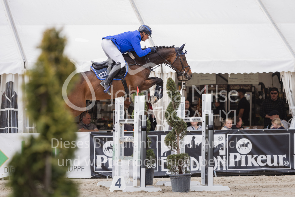 230520_MayDays_S1-Spr_Amateure-732 | Deine schönsten Turniermomente als professionelle Fotos! Entdecke hochwertige Pferdesport-Fotografie im Online-Shop. Jetzt Fotos finden & bestellen!