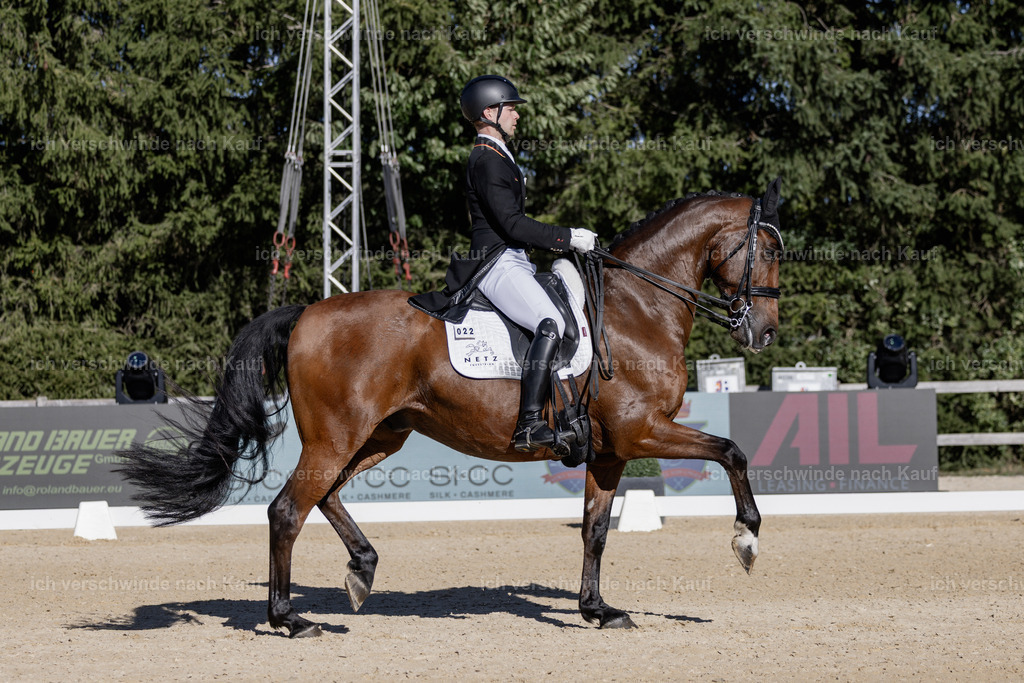 FHC2026_P09_22_18570 | Fichtenhof Classics 2026 – Grand Prix de Dressage - VOLTAIRE Design Preis, Reitanlage Fichtenhof, Sch ftlarn