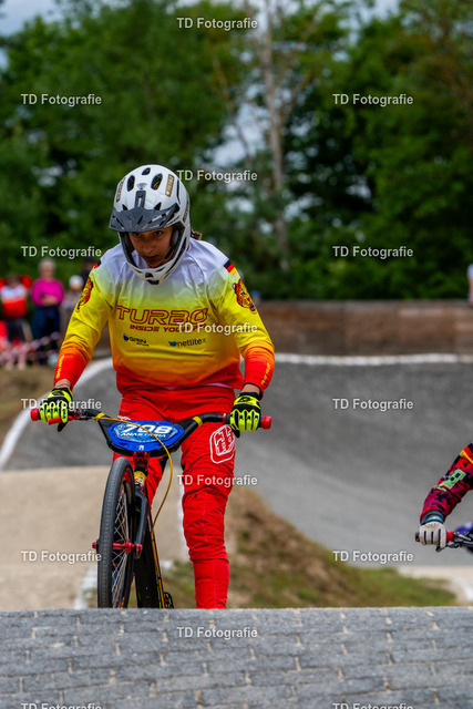 BayBMX2026-06544 | Fotogalerie von Thomas Dettweiler mit Eventbildern und lizenzfreien Fotos. Perfekt als Wandbild, für Büro, Website oder private Nutzung. - Realisiert mit Pictrs.com