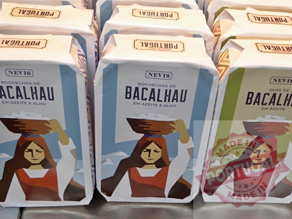 Nevis Bacalhau Portuguese cod fish product packaging | Nevis Bacalhau packaging displaying traditional Portuguese canned cod fish products - Realisiert mit Pictrs.com