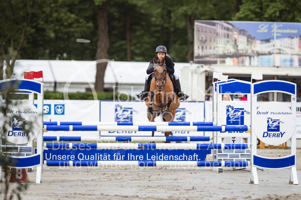 240504_PonyTrophy-152 | Deine schönsten Turniermomente als professionelle Fotos! Entdecke hochwertige Pferdesport-Fotografie im Online-Shop. Jetzt Fotos finden & bestellen!
