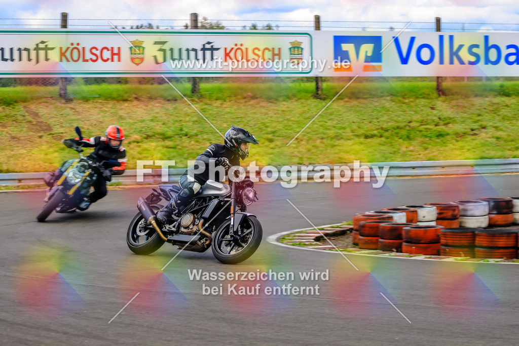 _OTO3684 | Hier findet Ihr Bilder von Touristenfahrten auf der Nürburgring Nordschleife oder von anderen Veranstaltungen die ich besucht habe. Viel Spass beim Durch Schauen 