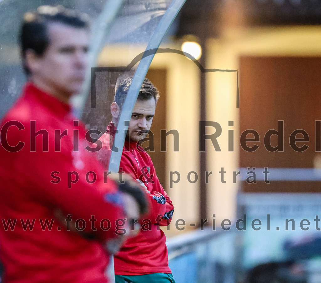 2024-04-05_060_FC_Schwaig_gegen_SV_Pullach | Oberding, Deutschland, 05.04.2024:
Fußball, Landesliga Südost 2023 / 2024, 28. Spieltag, FC Schwaig gegen SV Pullach, Endergebnis: 2:0

Tobias Bartl (FC Schwaig, #37)

Foto: Christian Riedel / fotografie-riedel.net