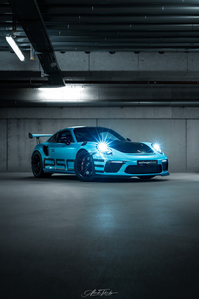 R6AT0551 _Alexander Tschuncky | Entdecken Sie die faszinierende Welt von Alexander Tschuncky Arts: Kreative Fotografie, atemberaubende Automobilkunst und hochwertiger Bilderdruck. Lassen Sie sich inspirieren! - Realisiert mit Pictrs.com
