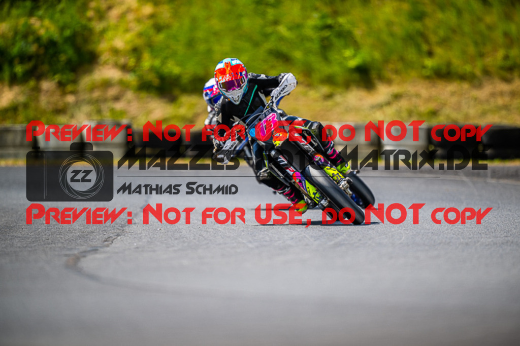 MaZZes_FotoMatrix_220528_9926 | Fotograf Mathias Schmid
Sportfotograf,
Eventfotograf,
Hochzeitsfotograf,
Portraitfotograf