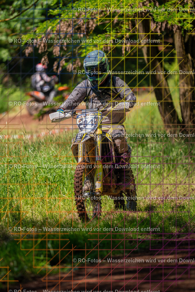 Wolfshausen 2 Lauf -486 | Sportfotografie von RO-Fotos: Motorsport, Motocross, Enduro, Laufveranstaltungen und Triathlon. Professionelle Fotos von Sportlern und Events. - Realisiert mit Pictrs.com
