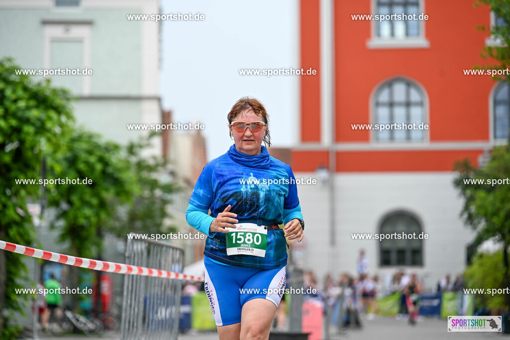SZI_5475 | Stadttriathlon Erding 2025. #yourpictrs #sportshot_your_pictrs @Sportshotphotography #stadttriathlonerding Copyright: www.sportshot.de