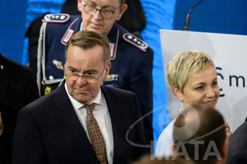 _DWA4191 | MATA IndoCon - Realisiert mit Pictrs.com