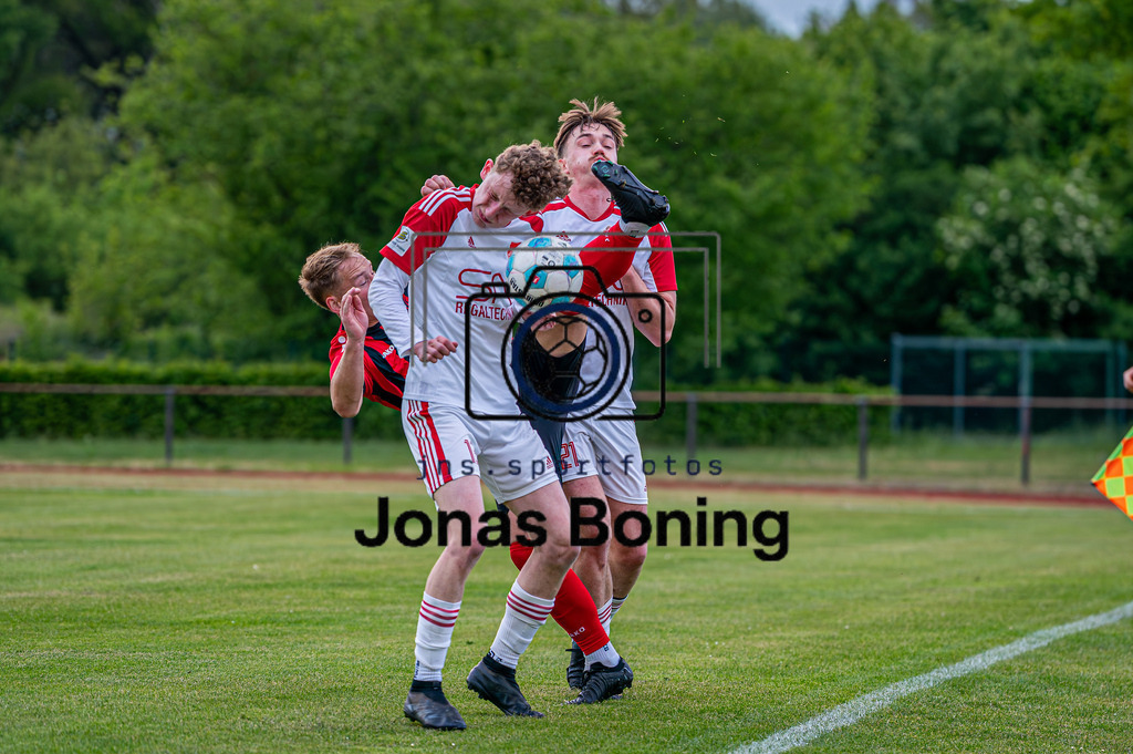Fußball I Herren I Saison 2025-2026 I Bezirksliga Weser-Ems 4 I 20. Spieltag I TuS Frisia Goldenstedt - RW Visbek I 00336 | jns.sportfotos - Realisiert mit Pictrs.com