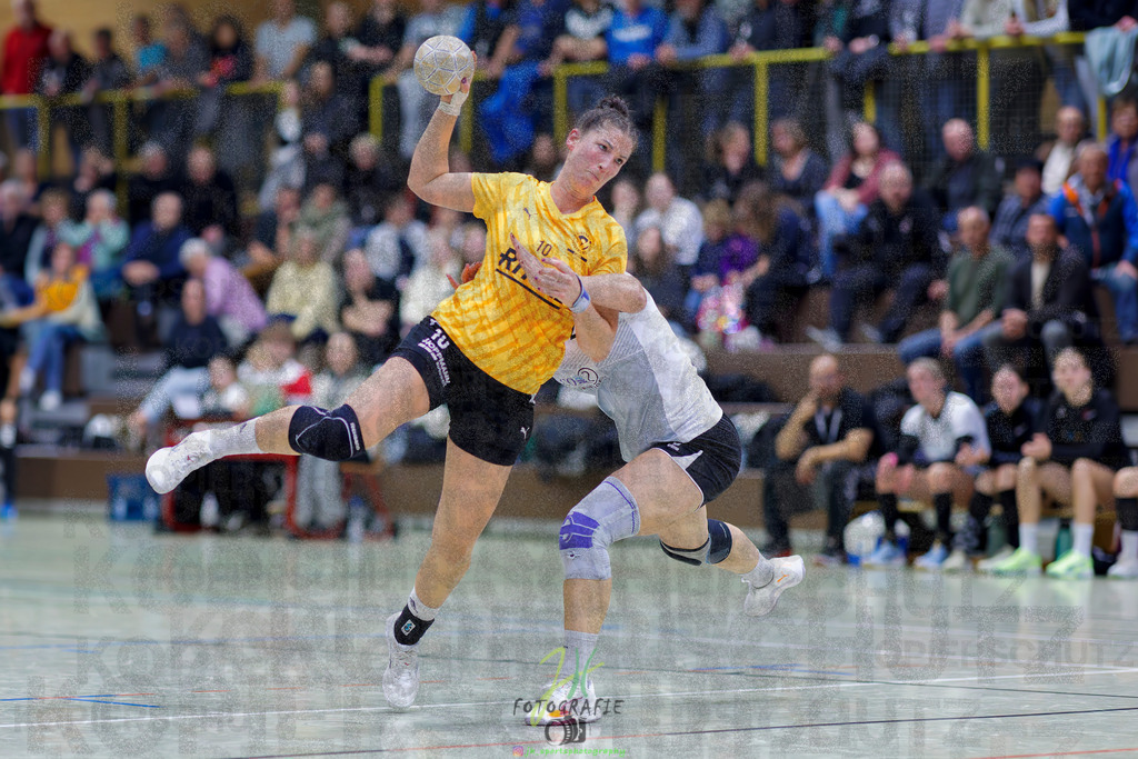 Frauen Oberliga Mitte (HHV); HSG Eibelshausen/Ewersbach - HSG Linden | Frauen Oberliga Mitte (HHV); HSG Eibelshausen/Ewersbach - HSG Linden am 15.11.2025 in Eibelshausen (Holderberghalle)Photo © 2025 - Jörg Heinrich - Realisiert mit Pictrs.com