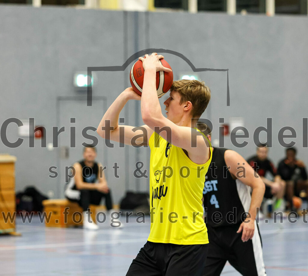 2022-12-04_050_SG_Poing_gegen_TSV_Muenchen_Ost_4 | Poing, Deutschland, 04.12.2022:
Basketball, Bezirksklasse 2021 / 2022, 8. Spieltag, SG Poing gegen TSV München Ost 4, Endergebnis: 37:65

Foto: Christian Riedel / fotografie-riedel.net