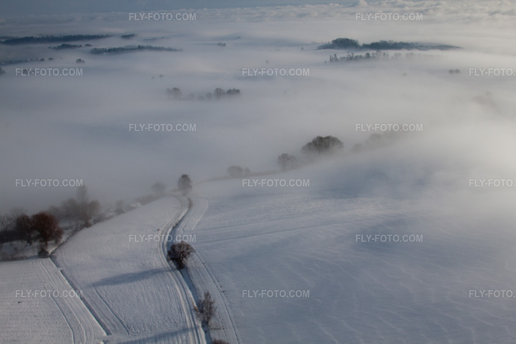 Aerial view: View of the town in Eberbach-Seltz in the state Bas-Rhin, France.Photo: IMG_36214.jpg taken on 01/02/2011 by Werner Riehm/FLY-FOTO.comResolution of the original: 4752 x 3168 px