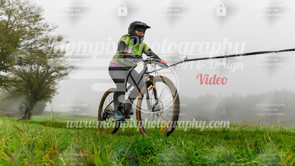 MompixPhotography_20TSB_E5_Bike-123 | PayLife