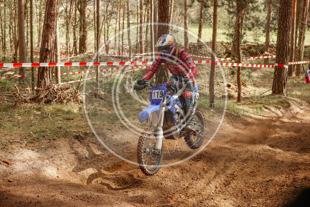 4TaktLauf1-323 | koppe-media - Realisiert mit Pictrs.com