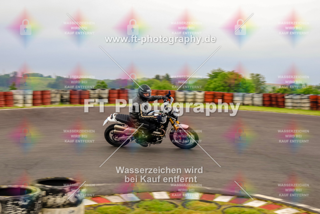 OBK-5565 | Hier findet Ihr Bilder von Touristenfahrten auf der Nürburgring Nordschleife oder von anderen Veranstaltungen die ich besucht habe. Viel Spass beim Durch Schauen 