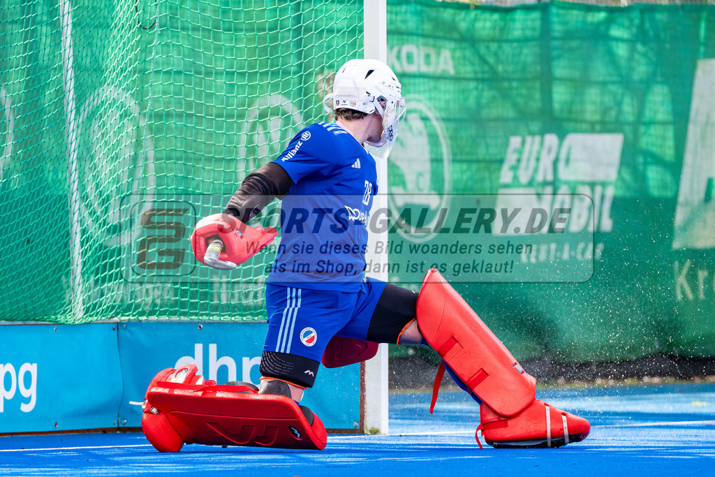 HK_20240323_109850 | 1. Bundesliga Hockey Herren Crefelder HTC - Mannheimer HC am 23.3.2024 Crefelder HTC  Hüttenallee, Krefeld , Florian Simon ( Torwart Mannheimer HCV #28 )