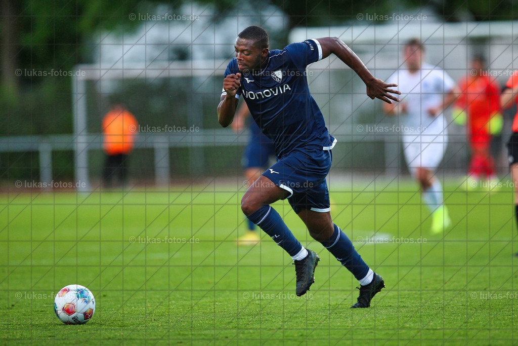 TuS Harpen - VfL Bochum | Testspiel des VfL Bochum gegen den TuS Harpen im Juli 2025 - Realisiert mit Pictrs.com