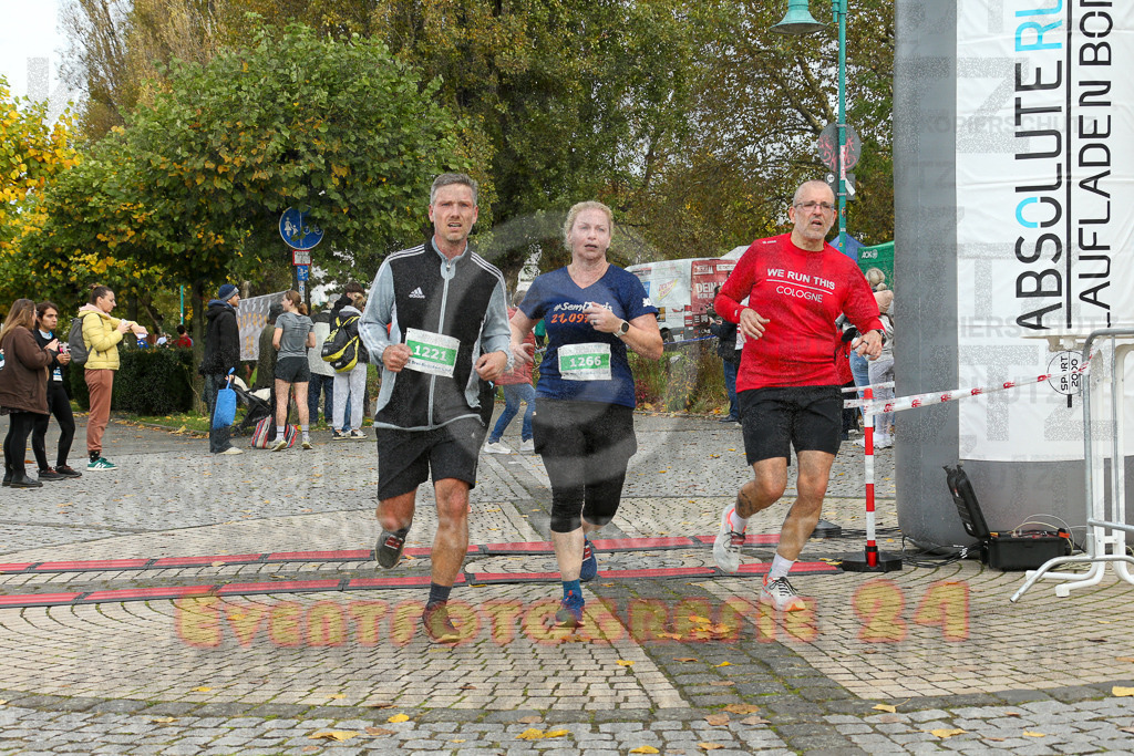 241020_1110_EX1_1292 | Sportfotografie im Rhein-Sieg Kreis, Köln, Bonn, NRW, Rheinland Pfalz, Hessen, etc. Unser Tätigkeitsfeld umfasst den Laufsport vom Volkslauf über den Marathon, Duathlon, Triathon bis zum Ultralauf wie Kölnpfad Ultra oder Schindertrail.