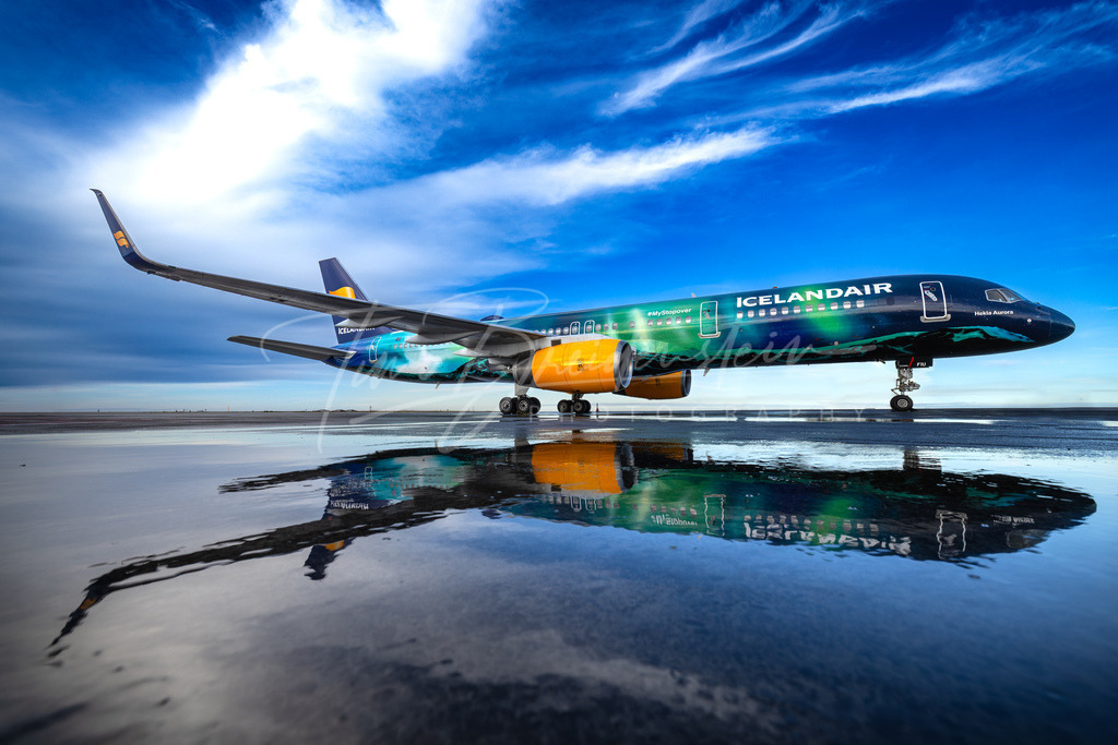 20250912-2N8A6633 Kopie | Buy high-quality aviation and travel photography prints by professional photographer Timo Breidenstein. Authentic images, professionally printed, worldwide shipping. - Realisiert mit Pictrs.com