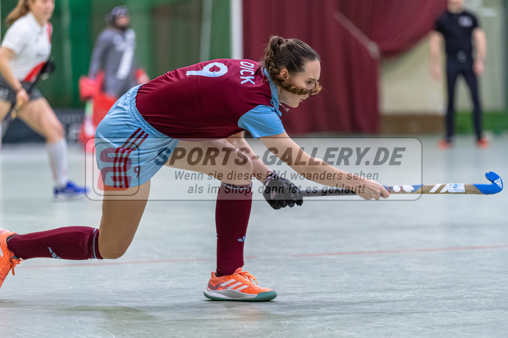 SM_2025-01-10_D5_-25 | 1.Bundesliga Hallenhockey  (W) UHC - DCADA  / 2:8 (0:2)