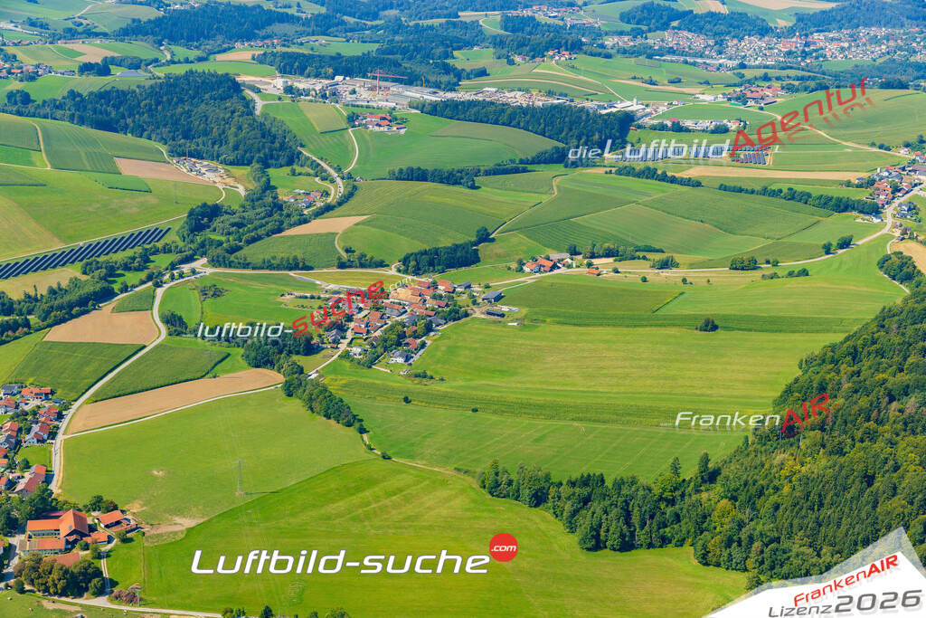 Schöne Luftaufnahme als Geschenk in Sickling Waldkirchen - Die Luftbildaufnahme wurde 2025 vom UL-Flugzeug heraus erstellt ( keine Drohne ) - Hochauflösende Luftaufnahme -Nicht vergleichbar mit Google Maps oder Satelittenbilder- Die Geschenkidee !Mit Lizenz und Bildrechte bestellbar