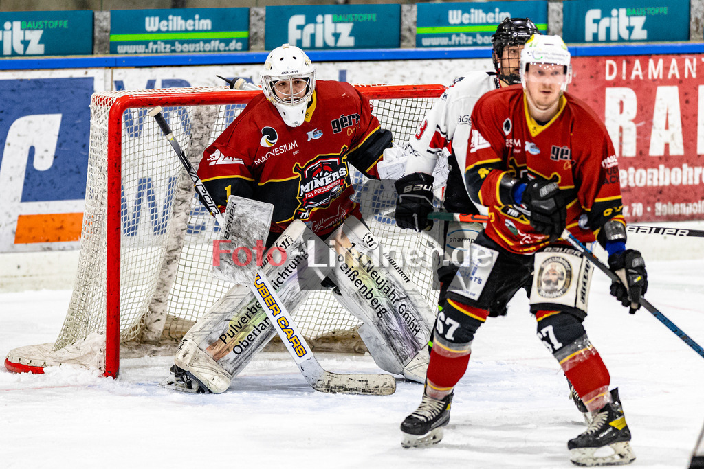 Bayernliga Eishockey Meisterrunde, TSV Peißenberg "Miners" gegen EHC Königsbrunn "Pinguines" am 17.2.23 in Peißenberg | Bayernliga Eishockey Meisterrunde, TSV Peißenberg "Miners" gegen EHC Königsbrunn "Pinguines" am 17.2.23 in Peißenberg