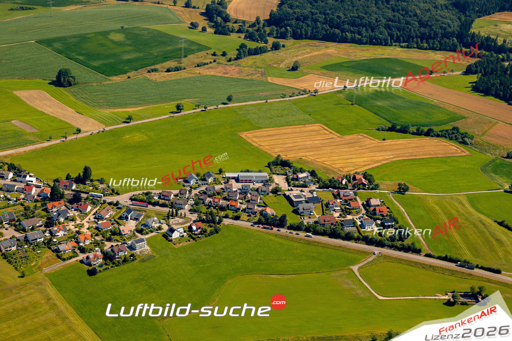 Das Luftbild zeigt :  Rosenberg - Die Luftaufnahme wurde 2024 vom UL-Flugzeug aus erstellt ( keine Drohne ) - Hochauflösende Luftaufnahme - Für grossformatige Ausdrucke geeignet. Die Geschenkidee !Mit Lizenz und Bildrechte bestellbar