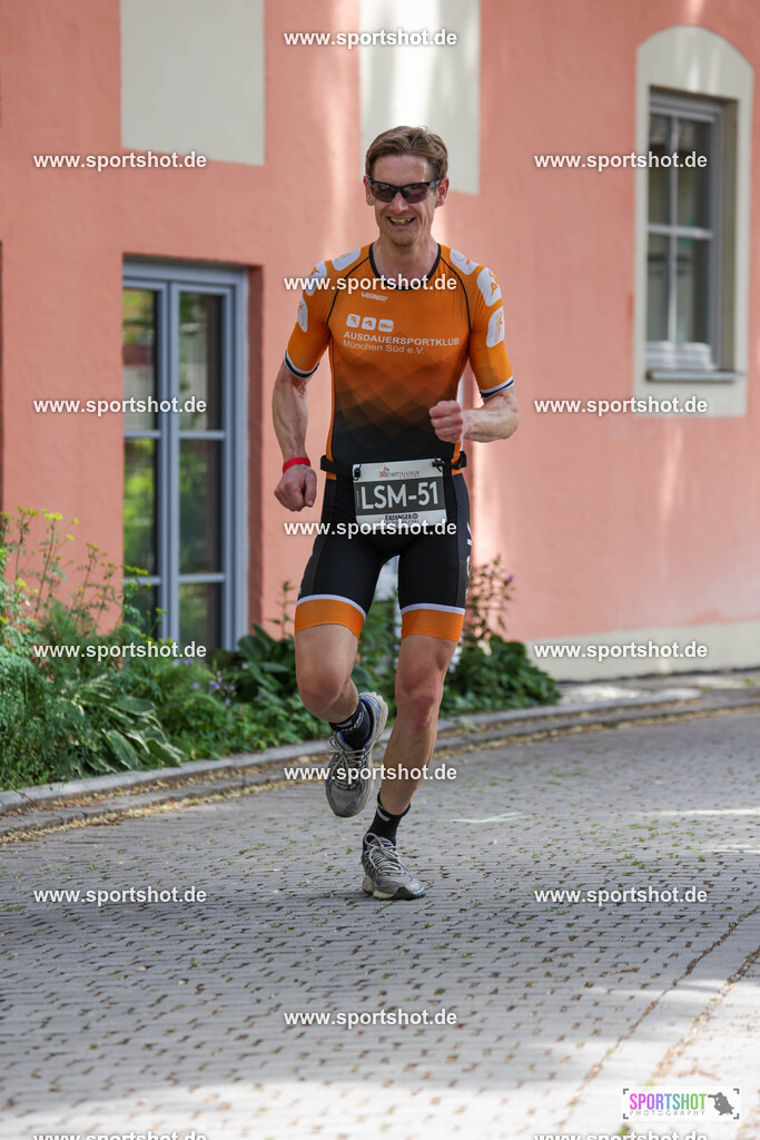 KSZ_6582 | Stadttriathlon Erding 2025. #yourpictrs #sportshot_your_pictrs @Sportshotphotography #stadttriathlonerding Copyright: www.sportshot.de