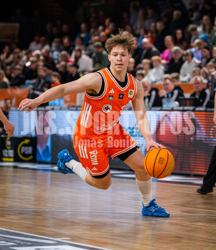 Basketball I Herren I Saison 2025-2026 I ProB Nord I 18. Spieltag I Rasta Vechta II - LOK Bernau-35 | Roy Krupnikas (24,Rasta Vechta II) - Realisiert mit Pictrs.com