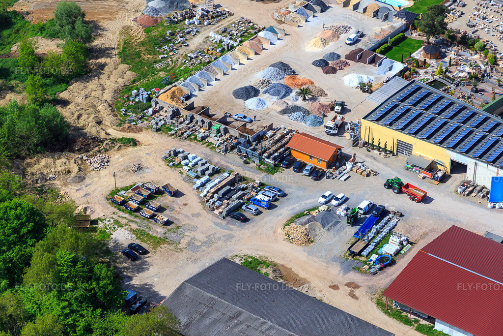 Luftbild: Palatinum Landschafts u. Gartendesign in Hagenbach im Bundesland Rheinland-Pfalz in Deutschland. Foto: IMG_078403.jpg vom 08.05.2015 durch Werner Riehm/FLY-FOTO.dePalatinum