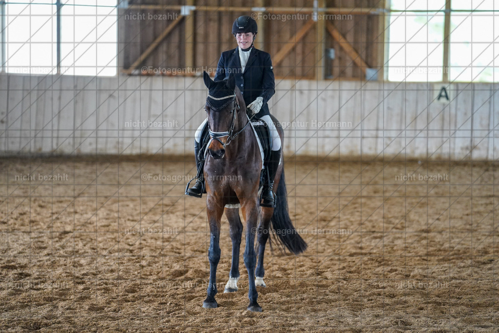 20230520-FAH05755 | Frühjahrsturnier, Landsberg am Lech, 2023, Reitclub Landsberg, Turnierbilder, Fotos Turnier Landsberg, Fotoagentur Herrmann, Turnierfotografen Bayern, Reitsport Fotograf, Pferde Fotograf