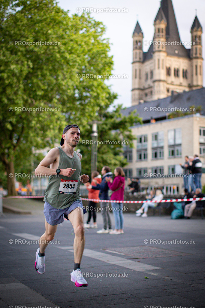 22. Nachtlauf des ASV Koeln; Koeln, 28.05.25 | Impressionen vom 22. Nachtlauf des ASV Koeln am 28.05.25 in der Altstadt von Koeln (Deutschland). Foto: BEAUTIFUL SPORTS/Bernd Hoffmann
