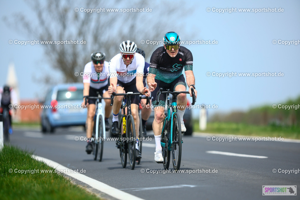 468_TRA56606 | Neusiedlersee Radmarathon 2026@sportshot_your_pictrs #yourpictures#roadtowm2029 #nrm #neusiedlerseeradmarathon #neusiedlersee #neusiedlerseetourismus #burgenland #mörbisch #nrm26 #burgenlandtourismus #voglundco #poweredbyburgenlandtourismus #radsport #rad #marathon #ucigranfondo #visitburgenland #ucigranfondoworldseries