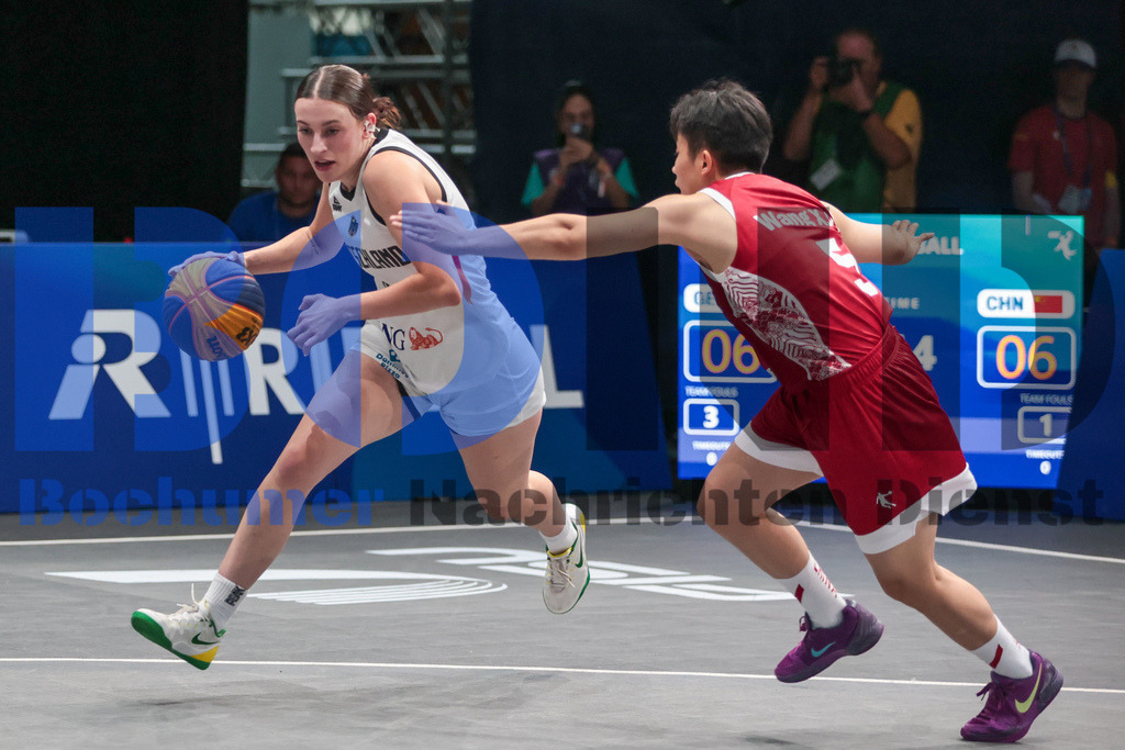 SES_RRG3x320250720-218 | bond - Realisiert mit Pictrs.com