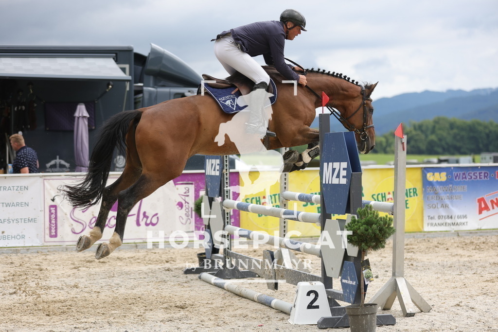 0P6A3966 | Willkommen bei Brunnmayr - Design & Fotografie – Ihrem Spezialisten für Reitturniere und Pferdeveranstaltungen in Oberösterreich, Salzburg und Bayern! Seit über 17 Jahren sind wir leidenschaftlich dabei.