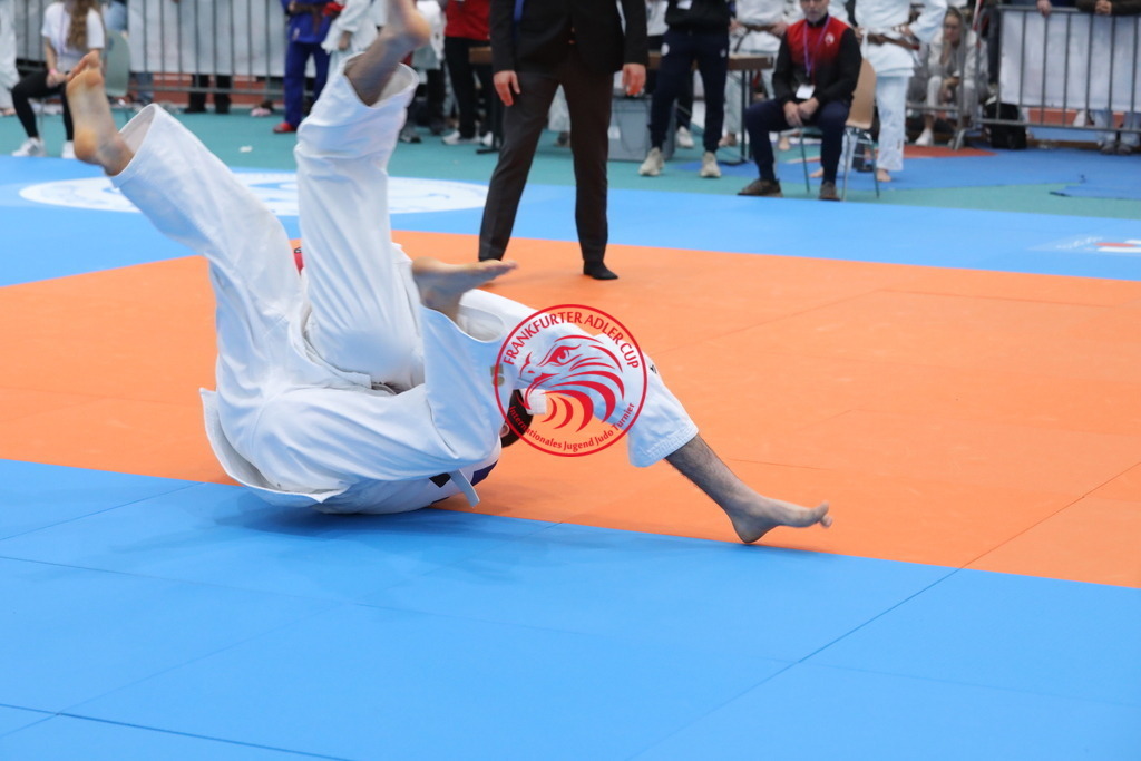 1J7A2709 | Fotos vom Adler Cup - Pictures from Adler Cup

Hier findet Ihr alle Eindrücke und großen Momente der Adler Cup Wochenenden. Here you will find all impressions and great moments of the Adler Cup weekends. - Realisiert mit Pictrs.com