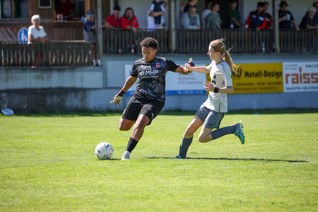 Fußball I FRAUEN I Saison 2025-2026 I Freundschaftsspiel I FC Loppenhausen - 1FC Heidenheim 1846 II I_250831_0309 | Fotopresso – Sportfotografie in Heidenheim & Umgebung. Professionelle Sportfotografie für unvergessliche Momente. Dynamische Action-Shots, emotionale Szenen & hochwertige Bilder. - Realisiert mit Pictrs.com