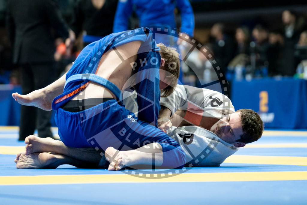 20240121PBB5359-2 | Fighters compete during the second day of the IBJJF European Championship in Paris, France, on January 21, 2024.