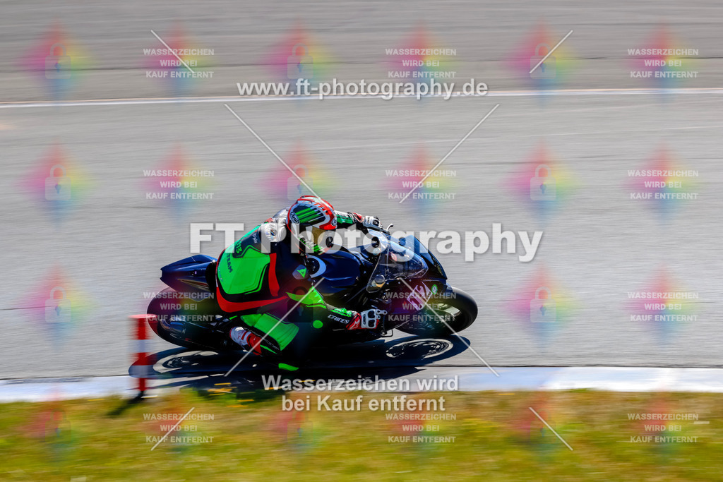 _TCM5881 | Hier findet Ihr Bilder von Touristenfahrten auf der Nürburgring Nordschleife oder von anderen Veranstaltungen die ich besucht habe. Viel Spass beim Durch Schauen 