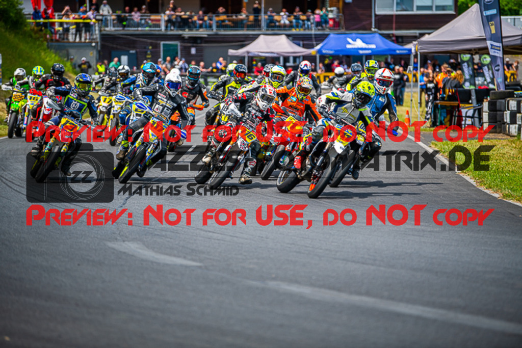 MaZZes_FotoMatrix_220529_7196 | Fotograf Mathias Schmid
Sportfotograf,
Eventfotograf,
Hochzeitsfotograf,
Portraitfotograf